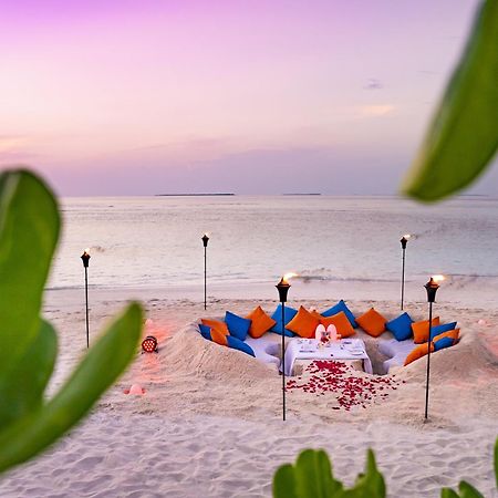 Mӧvenpick Resort Kuredhivaru Maldives Dış mekan fotoğraf