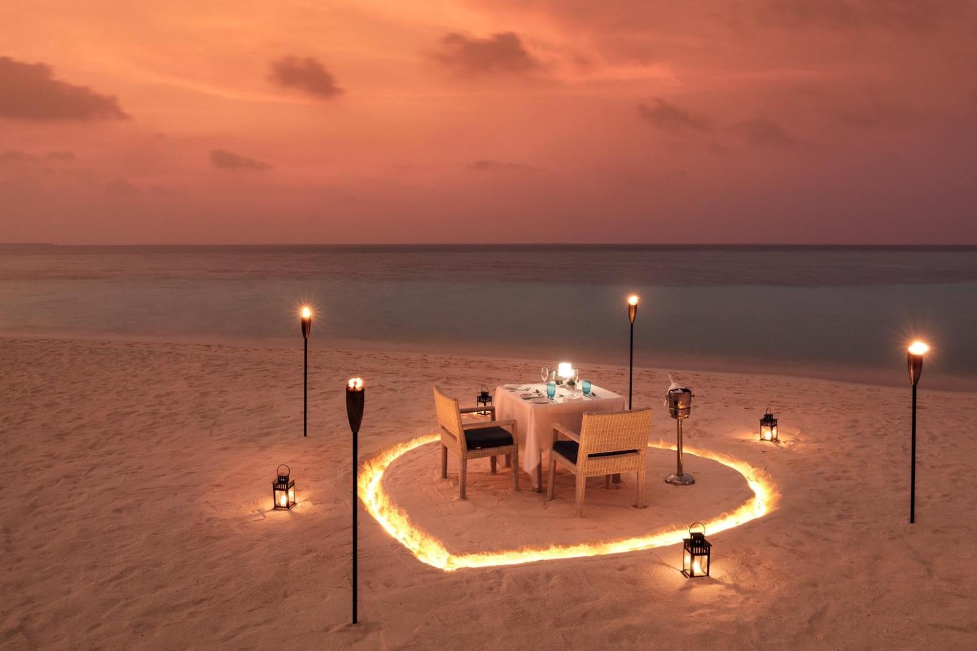 Mӧvenpick Resort Kuredhivaru Maldives Dış mekan fotoğraf