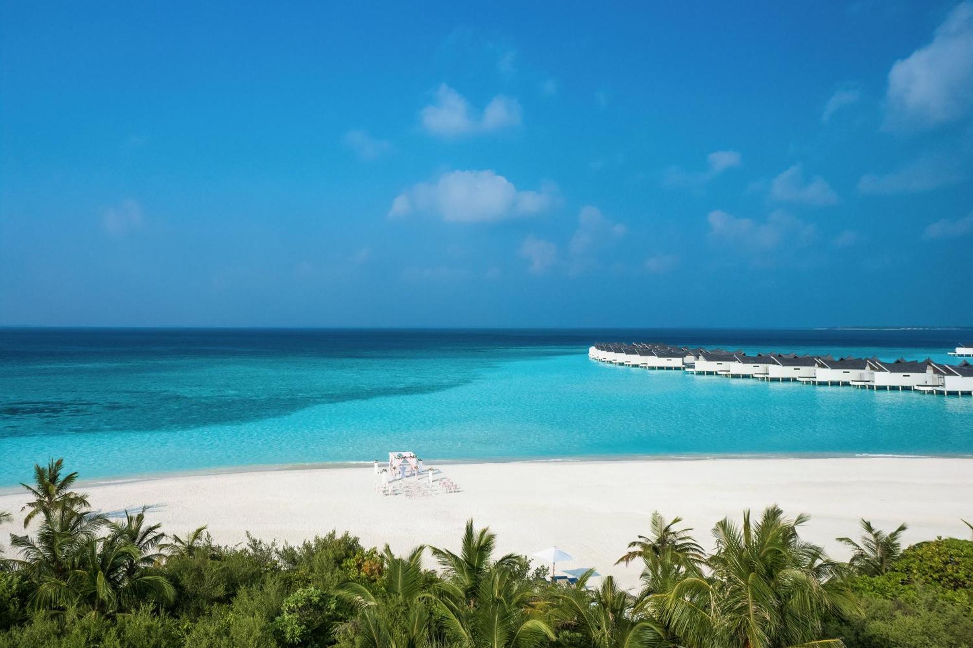 Mӧvenpick Resort Kuredhivaru Maldives Dış mekan fotoğraf